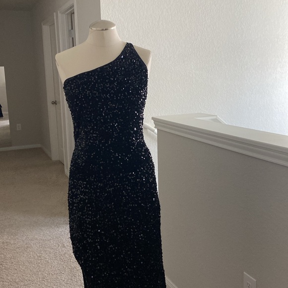 Beautiful evening gown size M lots of stretch comfy fully lined! NWOT perfect! - Picture 3 of 14